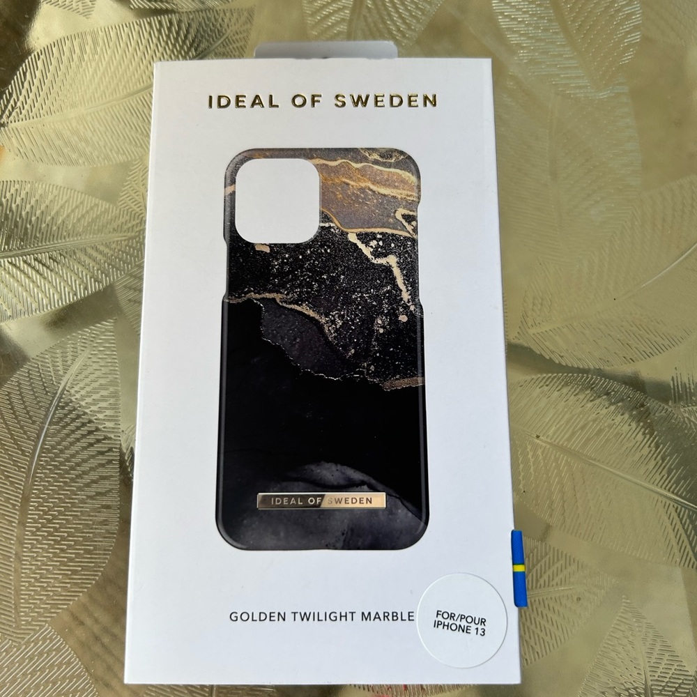 iPhone case. Fits iPhone 13 and 14 with 2 cameras
